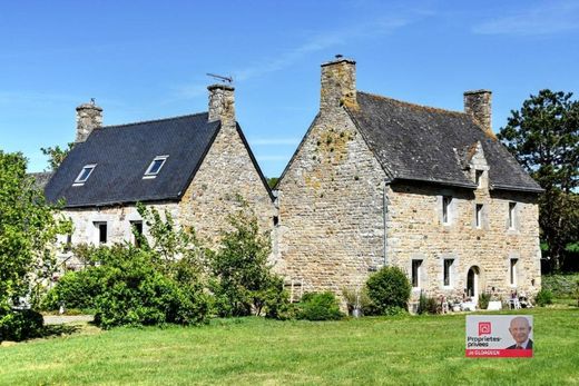Замок, La Roche-Derrien, Côtes-d'Armor
