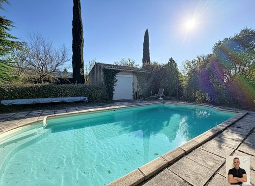 Luxury home in Trets, Bouches-du-Rhône