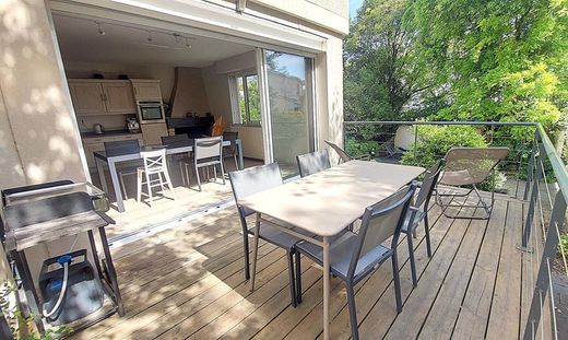 Luxury home in Le Bouscat, Gironde