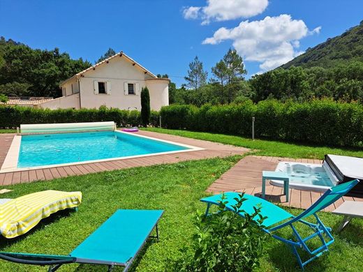Luxury home in Vins-sur-Caramy, Var