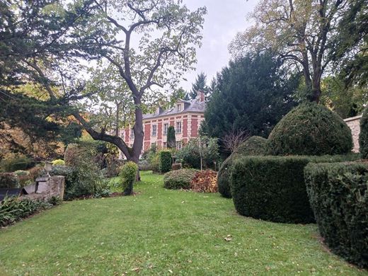 Villa in Chantilly, Oise