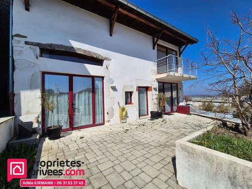Casa di lusso a Chevrier, Alta Savoia