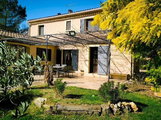 Luxe woning in Saint-Didier, Vaucluse