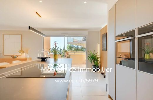 Apartamento - Aix-en-Provence, Bocas do Ródano
