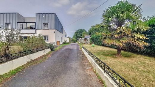 Luxury home in Beaussais, Côtes-d'Armor