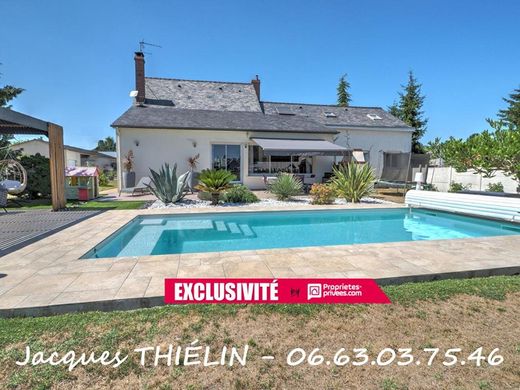 Πολυτελή κατοικία σε Saumur, Maine-et-Loire