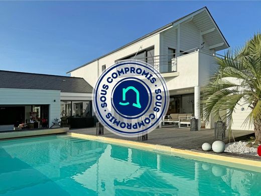 别墅  Pau, Pyrénées-Atlantiques