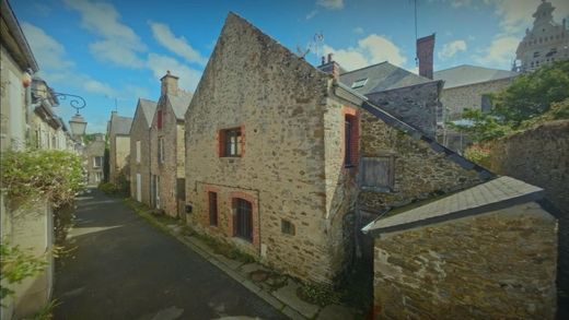 Luxury home in Saint-Briac-sur-Mer, Ille-et-Vilaine