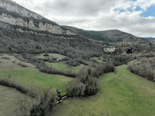 Terrain à Millau, Aveyron