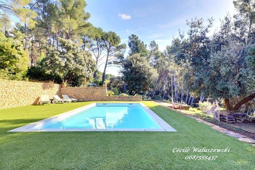 Luxe woning in Le Beausset, Var