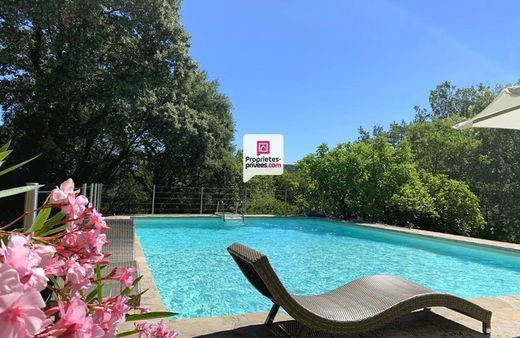 Πολυτελή κατοικία σε Sauve, Gard