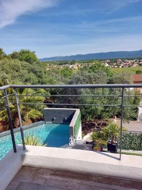 Casa de lujo en Le Luc, Var