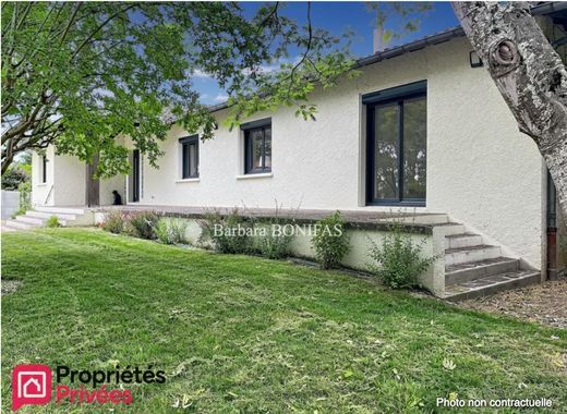 Luxury home in Buzet-sur-Tarn, Upper Garonne