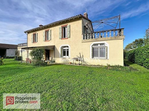 Maison de luxe à Saint-Sulpice-la-Pointe, Tarn