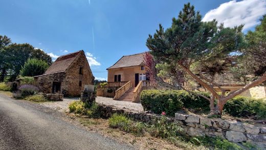 Luxus-Haus in Saint-Pompon, Dordogne