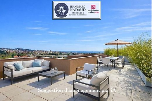 아파트 / Fréjus, Var