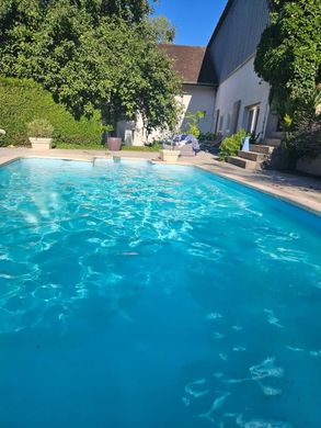 Luxus-Haus in Savigna, Jura