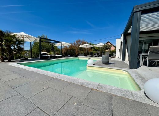 Luxury home in Laire, Doubs