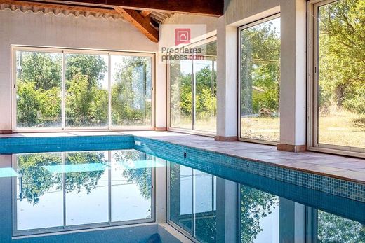 Maison de luxe à La Verdière, Var