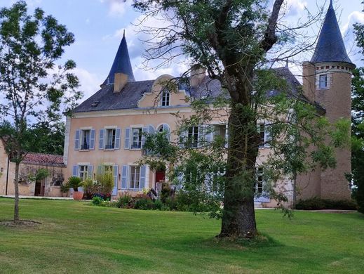 Zamek w Lureuil, Indre