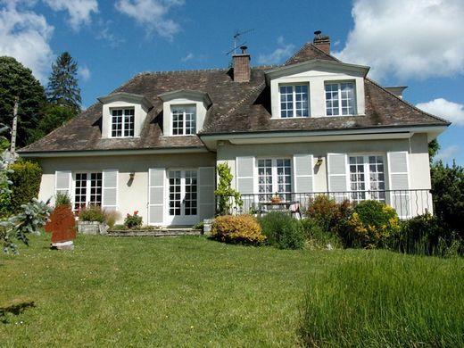 Luxury home in Vernon, Eure