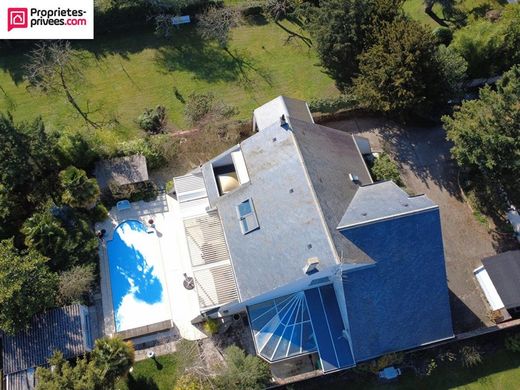 Villa a Montargis, Loiret