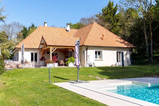Luxury home in Jambville, Yvelines