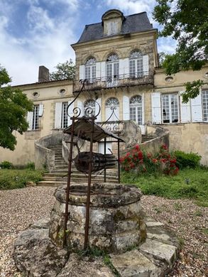 Villa in Loupiac, Gironde