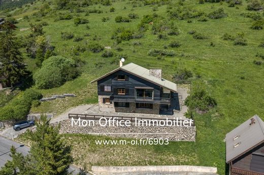 Chalet in Vars, Hautes-Alpes