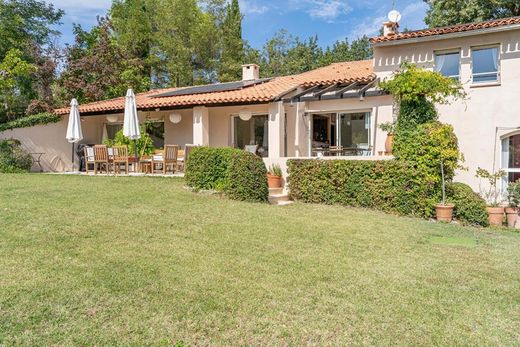 Luxe woning in Venelles, Bouches-du-Rhône