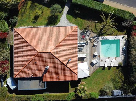 Luxus-Haus in Tosse, Landes
