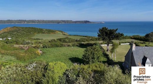 Luxury home in Saint-Cast-le-Guildo, Côtes-d'Armor