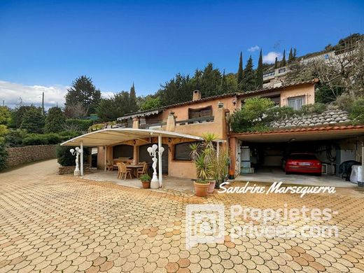 Luxus-Haus in La Turbie, Alpes-Maritimes