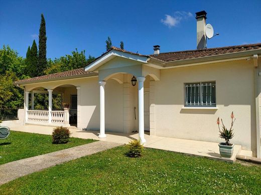 Luxury home in Yvrac, Gironde