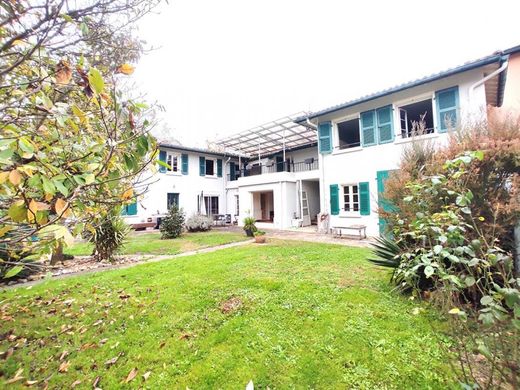 Casa de lujo en Mont-de-Marsan, Landas