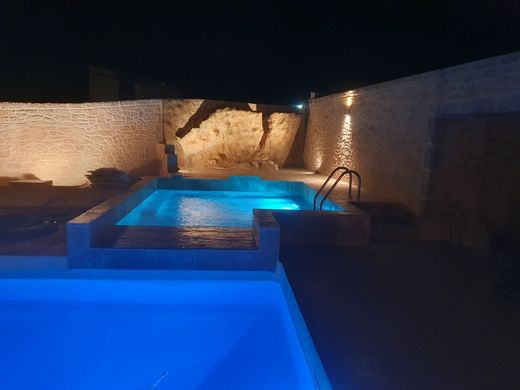 Villa à Brignoles, Var