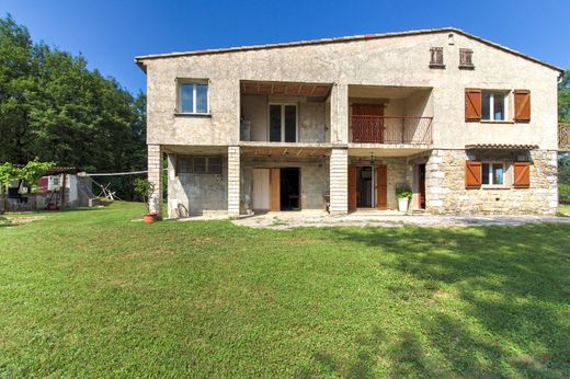 Luxe woning in Pierrefeu, Alpes-Maritimes