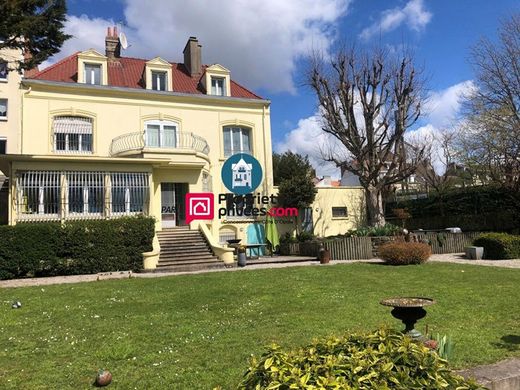 Luxus-Haus in Boulogne-sur-Mer, Pas-de-Calais