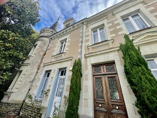 Nantes, Loire-Atlantiqueの高級住宅