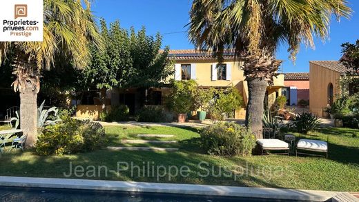 Villa in Saint-Cyr-sur-Mer, Var
