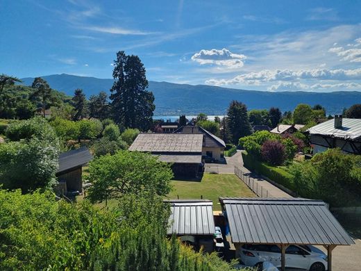 Πολυτελή κατοικία σε Menthon-Saint-Bernard, Haute-Savoie