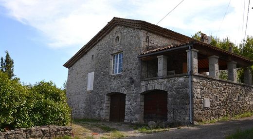 Luxury home in Balazuc, Ardèche