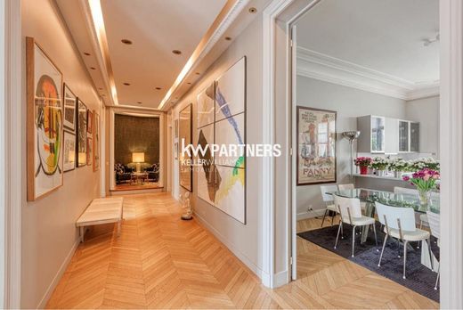 Apartment / Etagenwohnung in La Muette, Auteuil, Porte Dauphine, Paris