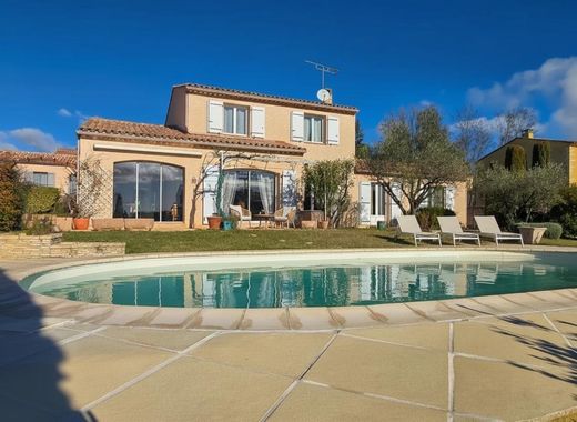 Maison de luxe à Pierrevert, Alpes-de-Haute-Provence