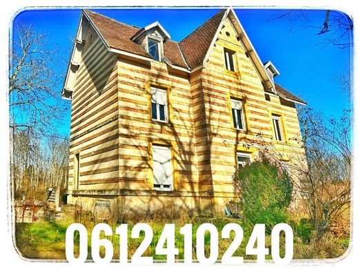 Villa in Monfaucon, Dordogne