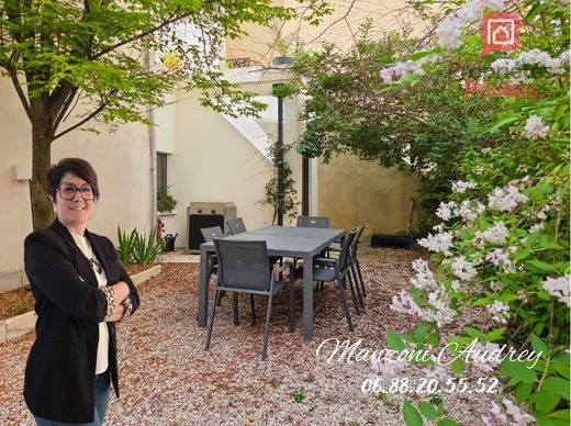 Luxury home in Troyes, Aube