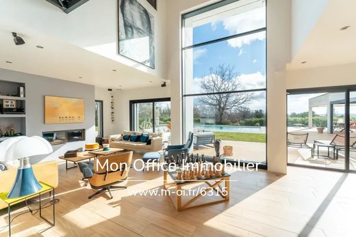 Luxury home in Aix-en-Provence, Bouches-du-Rhône