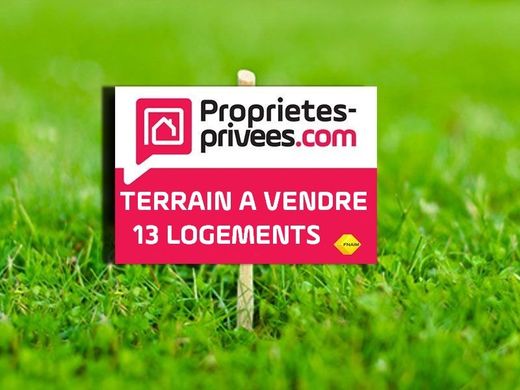 Land in Forcalquier, Alpes-de-Haute-Provence