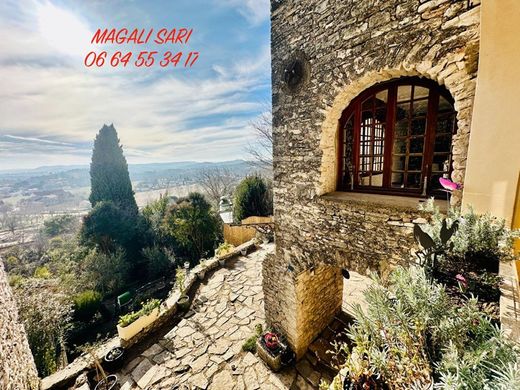 Vézénobres, Gardの高級住宅