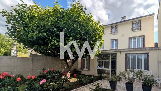 Πολυτελή κατοικία σε Saint-Gratien, Val d'Oise